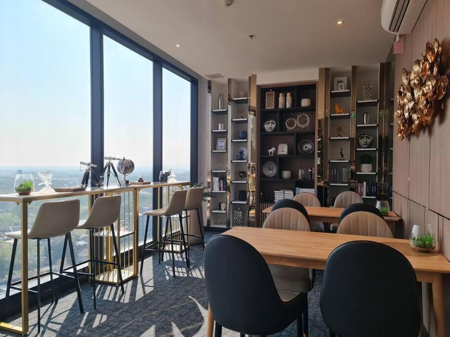 Astra Sky River High Floor,3 Bedrooms 97㎡ 山景房带浴缸 Chiang Mai Exterior foto